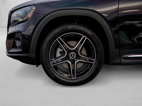 New 2026 Mercedes-Benz GLB 250 4MATIC image 10