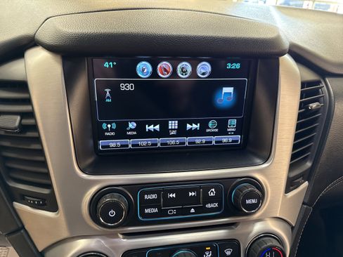 Used 2019 GMC Yukon XL SLE image 34