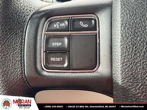 Used 2018 Dodge Grand Caravan SE w/ UConnect Hands-Free Group FWD image 25