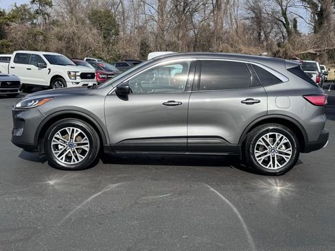 Used 2022 Ford Escape SEL image 3