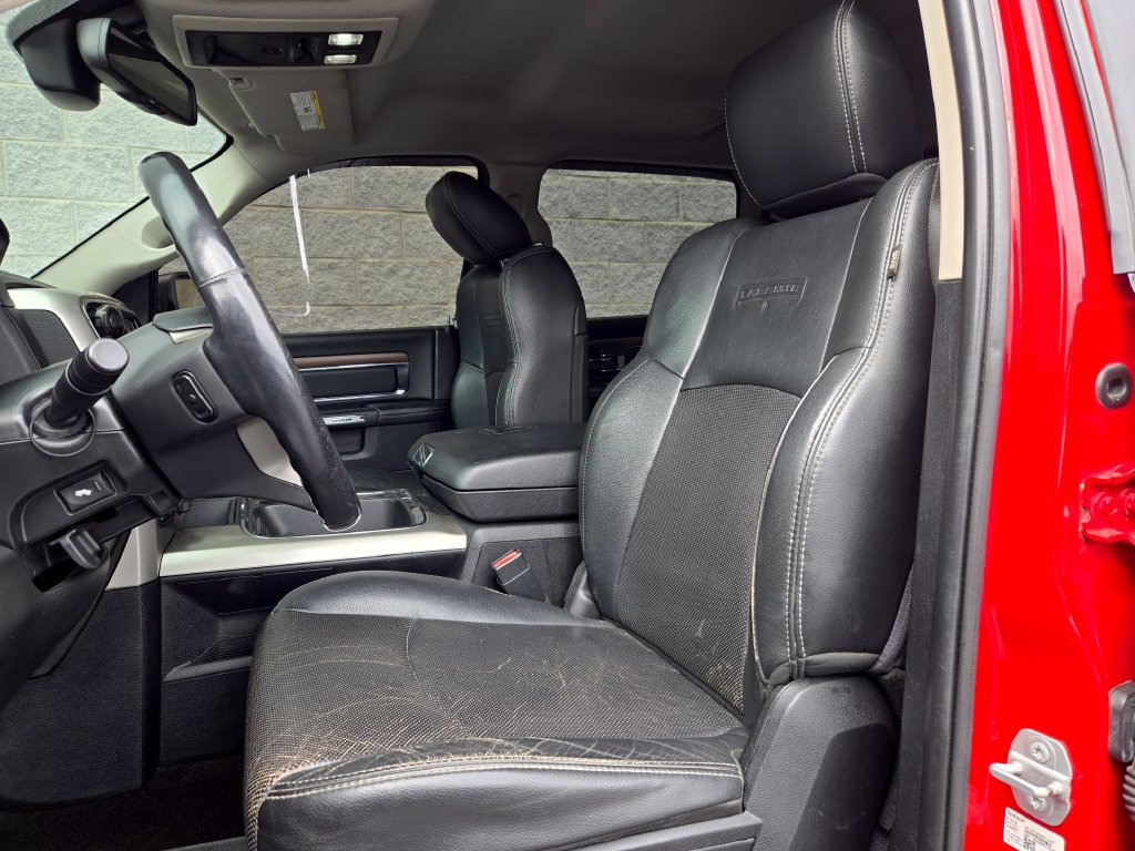 Used 2015 RAM 1500 Laramie w/ Convenience Group AWD/4WD image 15