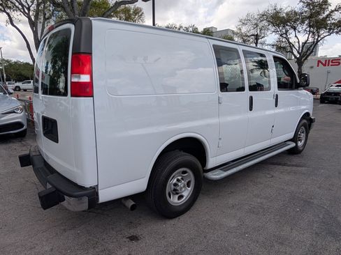 Used 2024 Chevrolet Express 2500 w/ Driver Convenience Package image 12