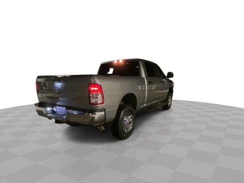 Used 2022 RAM 2500 Big Horn image 2