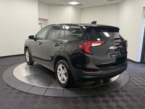 Used 2024 GMC Terrain SLE FWD image 5