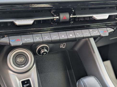 Used 2024 Dodge Hornet R/T w/ R/T Blacktop Package image 24