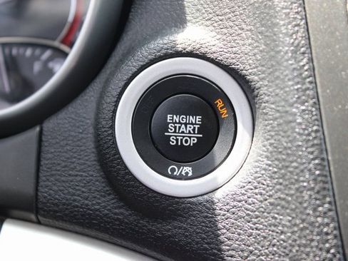 Used 2019 Dodge Journey SE w/ Connectivity Group image 15