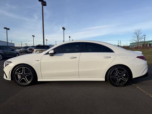 Used 2020 Mercedes-Benz CLA 35 AMG 4MATIC image 3