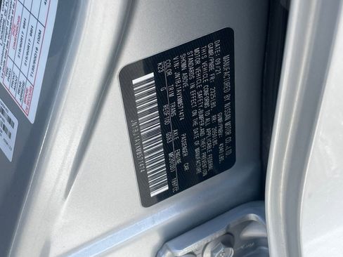 Used 2021 Nissan Rogue Sport S image 29