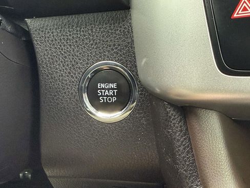 Used 2019 Toyota Highlander Limited Platinum image 18