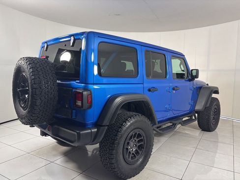 Used 2023 Jeep Wrangler Unlimited Sport AWD/4WD image 5