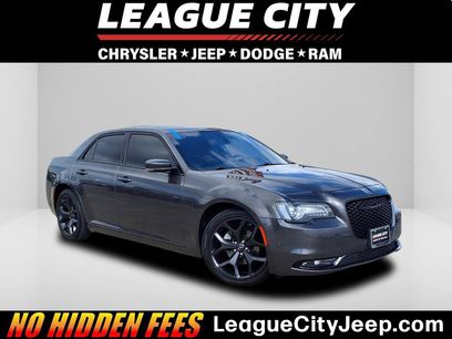 Used 2023 Chrysler 300 S w/ Comfort Group