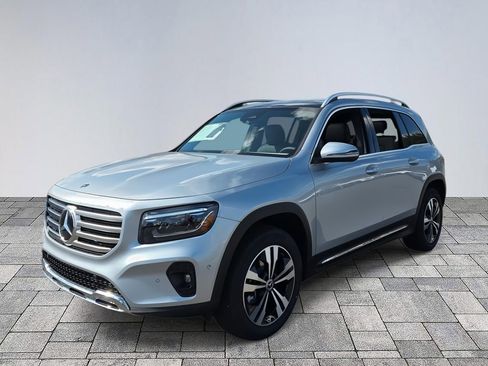 New 2026 Mercedes-Benz GLB 250 image 3