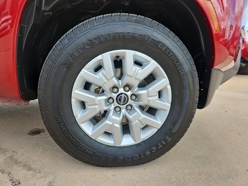 Used 2023 Nissan Frontier SV AWD/4WD image 10