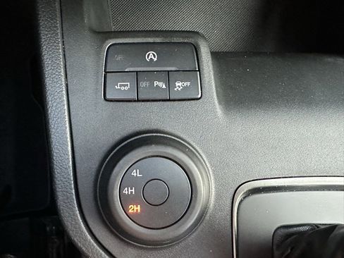 Used 2019 Ford Ranger Lariat w/ Equipment Group 501A Mid image 29