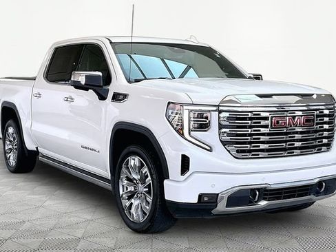 Used 2024 GMC Sierra 1500 Denali AWD/4WD image 1