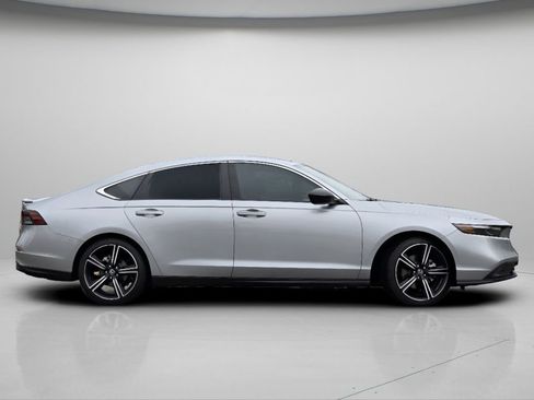 Certified 2023 Honda Accord Sport image 11