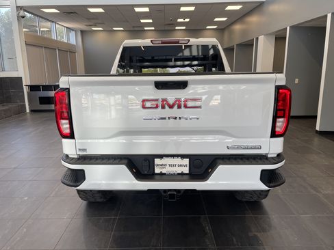 Used 2024 GMC Sierra 1500 Elevation AWD/4WD image 9