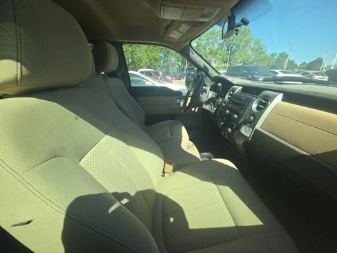 Used 2011 Ford F150 XLT w/ XLT Convenience Pkg AWD/4WD image 13