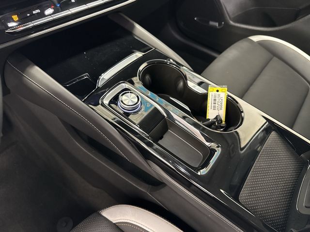 Used 2025 Buick Envision Sport Touring AWD/4WD image 22