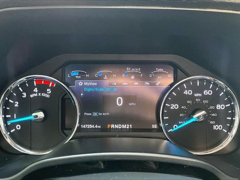 Used 2019 Ford F250 Lariat w/ Lariat Value Package AWD/4WD image 23