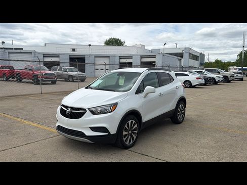 Used 2022 Buick Encore Preferred w/ Safety Package AWD/4WD image 2