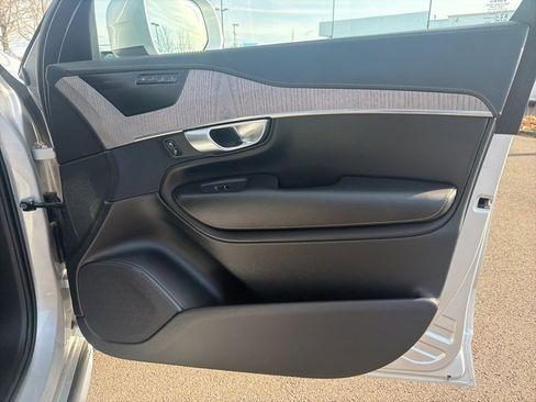 Used 2022 Volvo XC90 T6 Inscription w/ Advanced Package image 27
