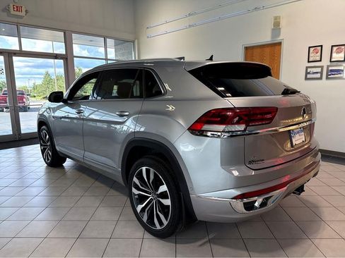 Used 2020 Volkswagen Atlas Cross Sport SEL Premium R-Line AWD/4WD image 9