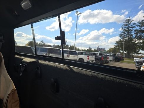 Used 2025 RAM 3500 Tradesman image 11