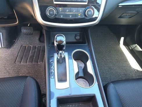 Used 2018 Nissan Altima 2.5 SR image 19