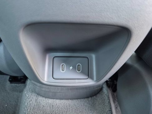 New 2026 Hyundai Elantra SEL Sport FWD image 17