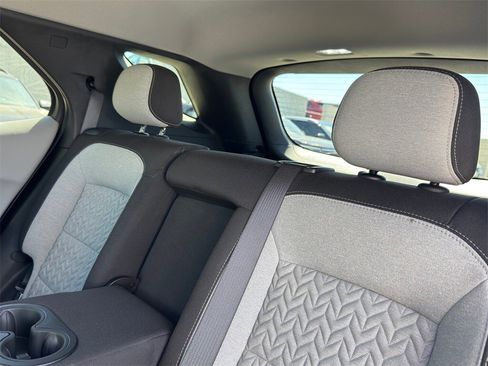 Used 2022 Chevrolet Equinox LS w/ LS Convenience Package image 31