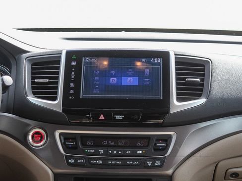 Used 2016 Honda Pilot EX image 15