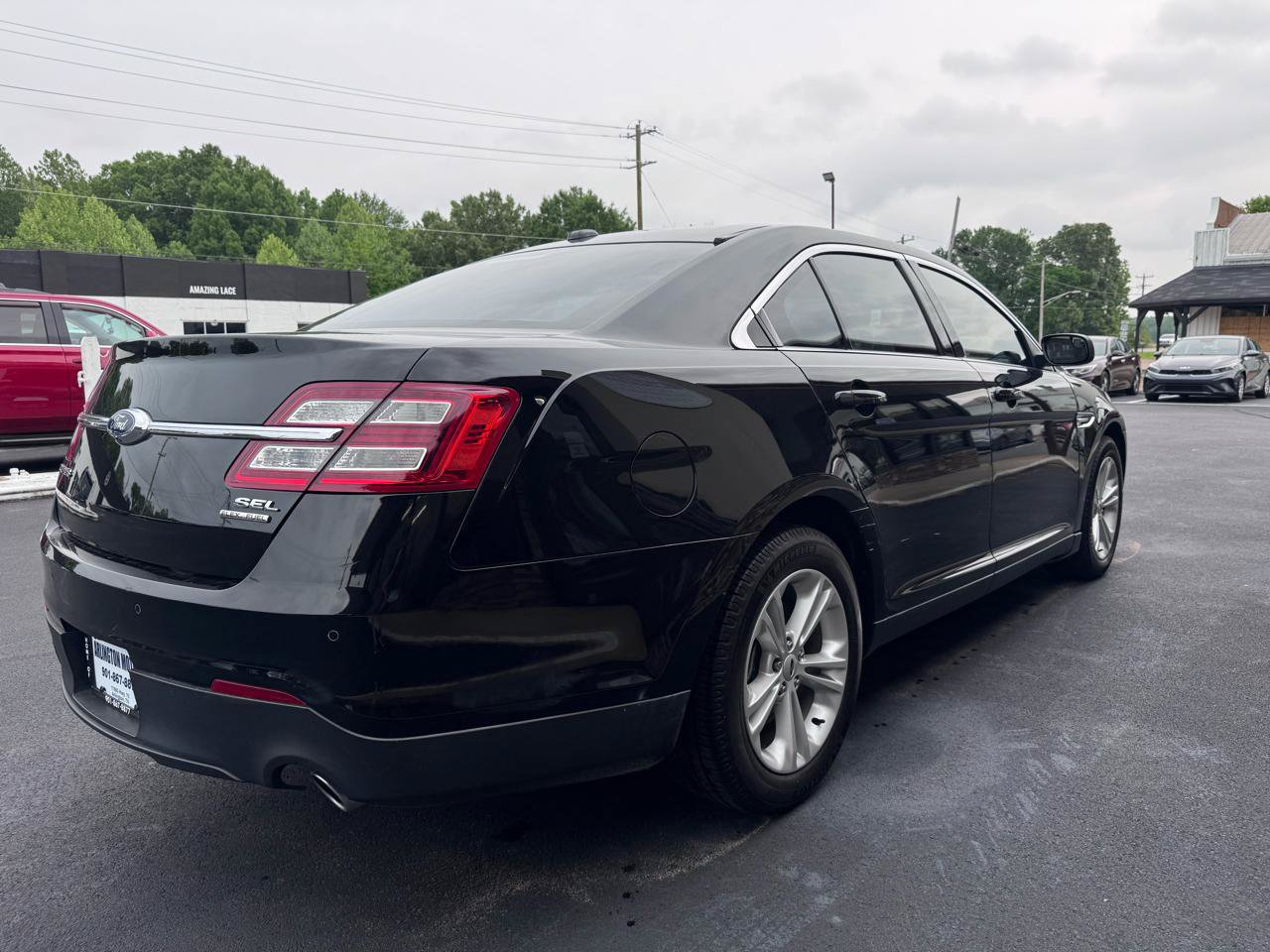 Used 2018 Ford Taurus SEL w/ Equipment Group 201A FWD image 6