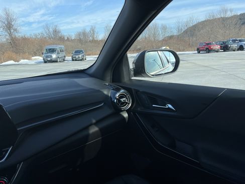 New 2026 Chevrolet Equinox LT w/ Convenience Package II image 52