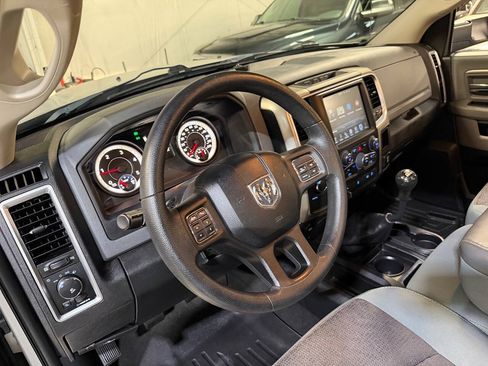 Used 2014 RAM 2500 SLT w/ Popular Equipment Group AWD/4WD image 31
