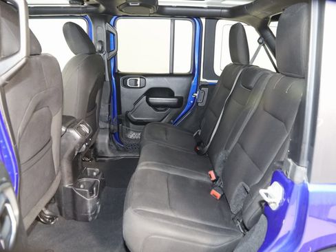 Used 2018 Jeep Wrangler Unlimited Sport S image 42