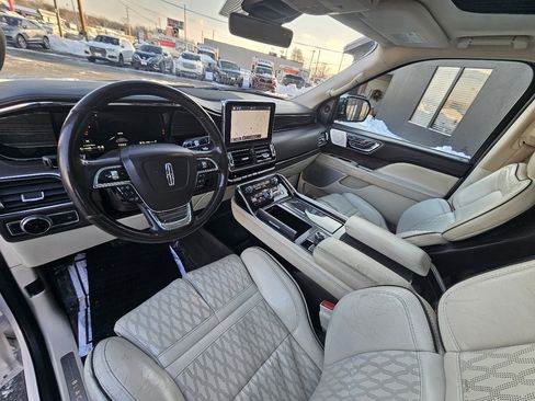 Used 2018 Lincoln Navigator L Black Label w/ Cargo Package image 19
