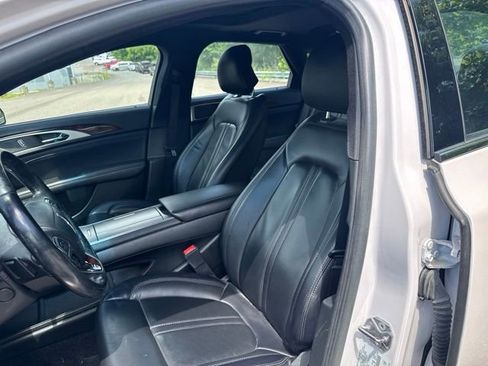 Used 2018 Lincoln MKZ Select w/ Technology Package AWD/4WD image 10