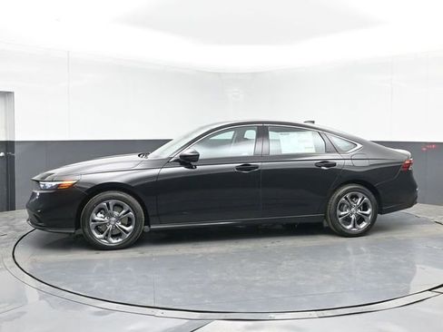 New 2026 Honda Accord EX-L image 6