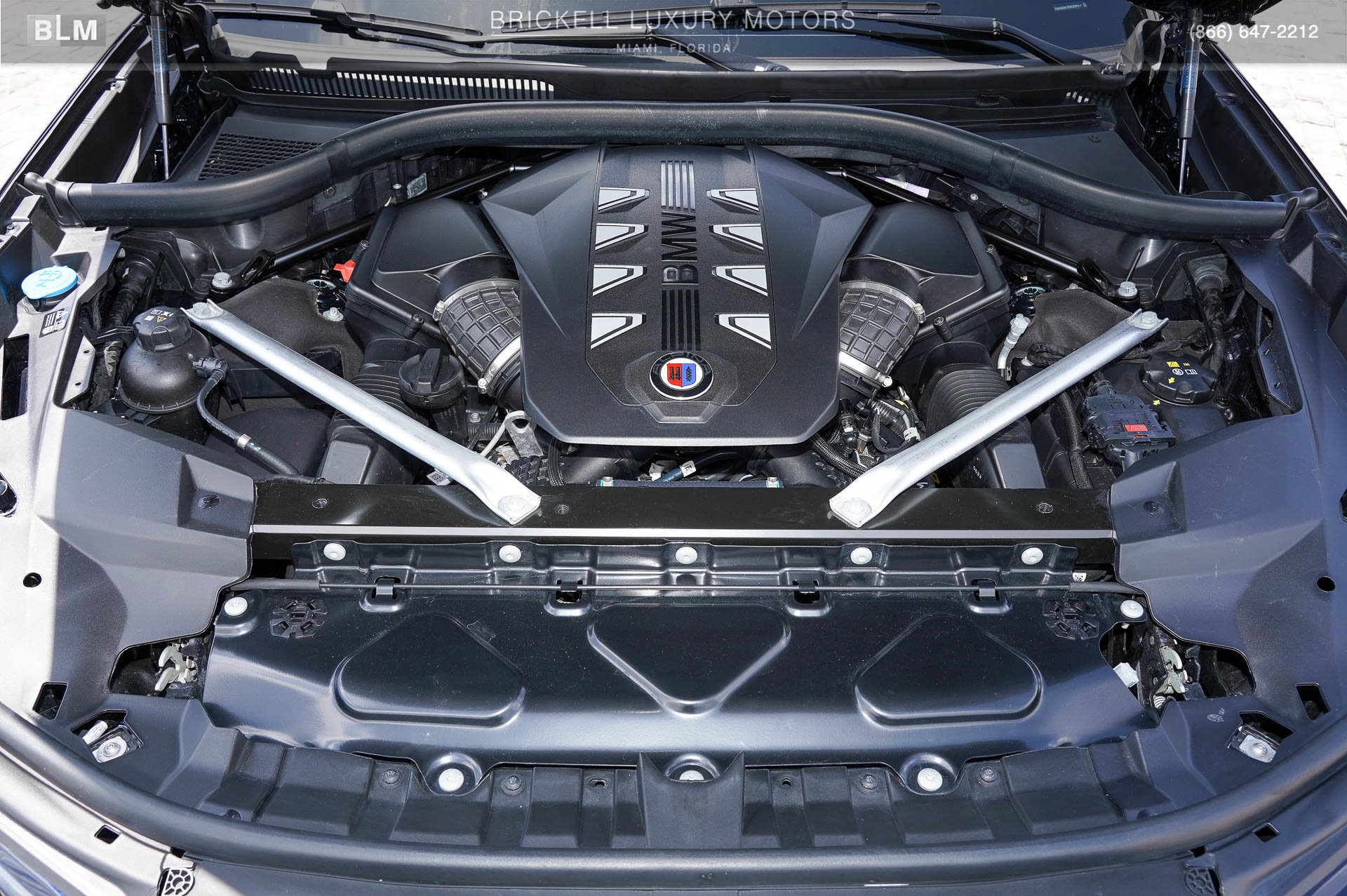 Used 2024 BMW ALPINA XB7 AWD/4WD image 41