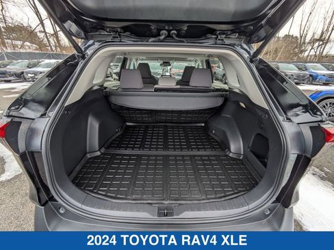 Used 2024 Toyota RAV4 XLE w/ Convenience Package image 34