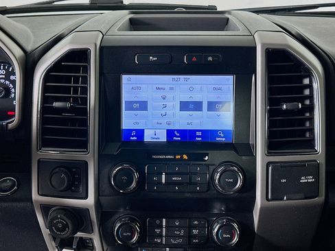 Used 2019 Ford F150 Lariat image 23