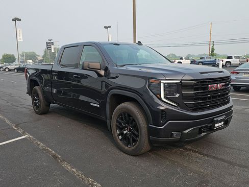 Used 2023 GMC Sierra 1500 Elevation AWD/4WD image 3