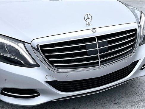 Used 2014 Mercedes-Benz S 550 Sedan image 28