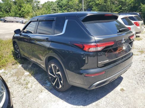 Used 2022 Mitsubishi Outlander ES FWD image 3