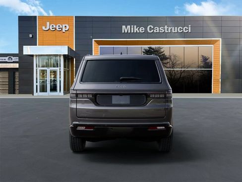 New 2026 Jeep Grand Wagoneer Limited AWD/4WD image 7