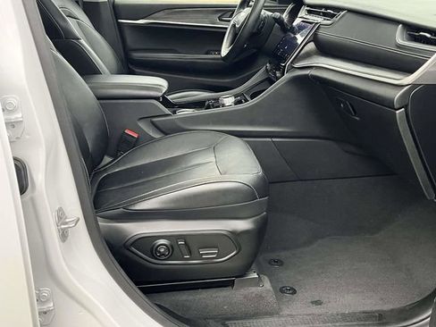 Used 2022 Jeep Grand Cherokee L Limited w/ MOPAR Finishing Package image 26