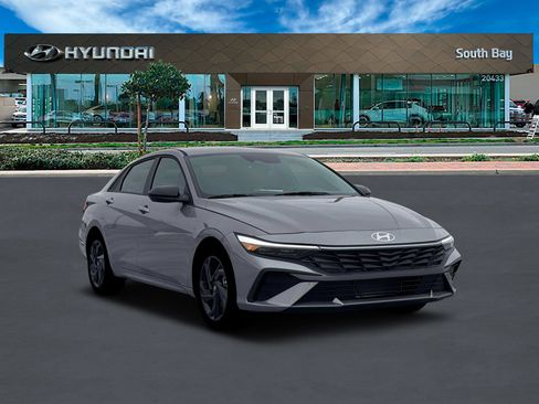 New 2026 Hyundai Elantra Sport image 11