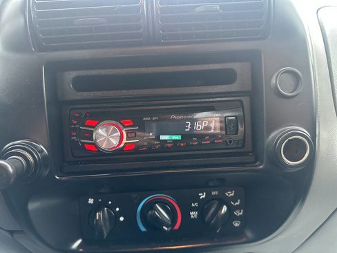 Used 2011 Ford Ranger XL image 26