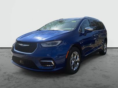 Used 2021 Chrysler Pacifica Limited